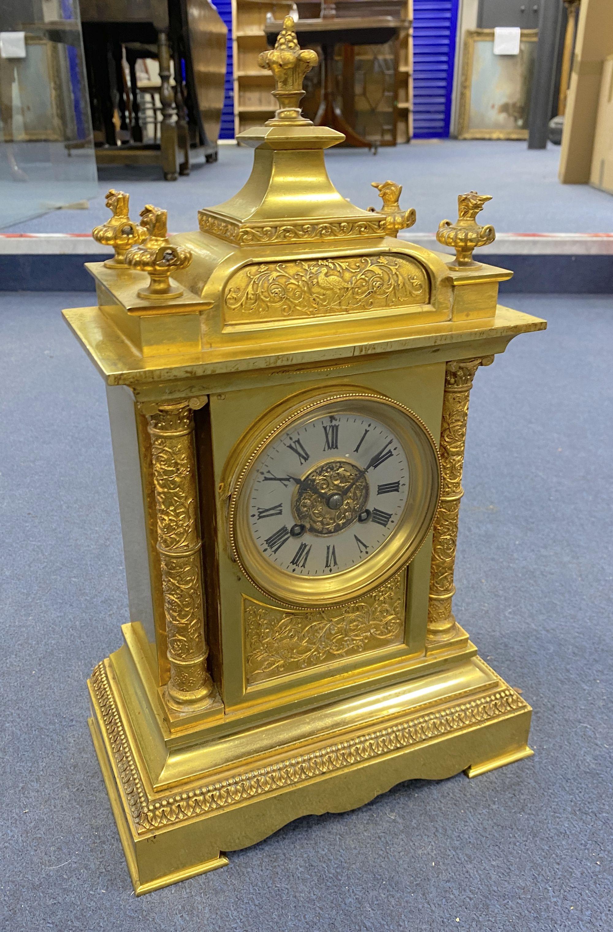 A Victorian ormolu mantel clock, height 40cm